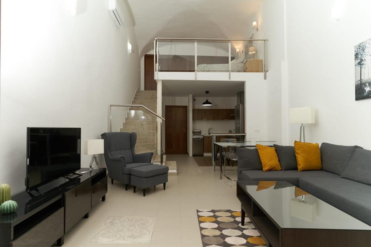 Apartamento Turistico Centro Monumental -- Caces Buitenkant foto